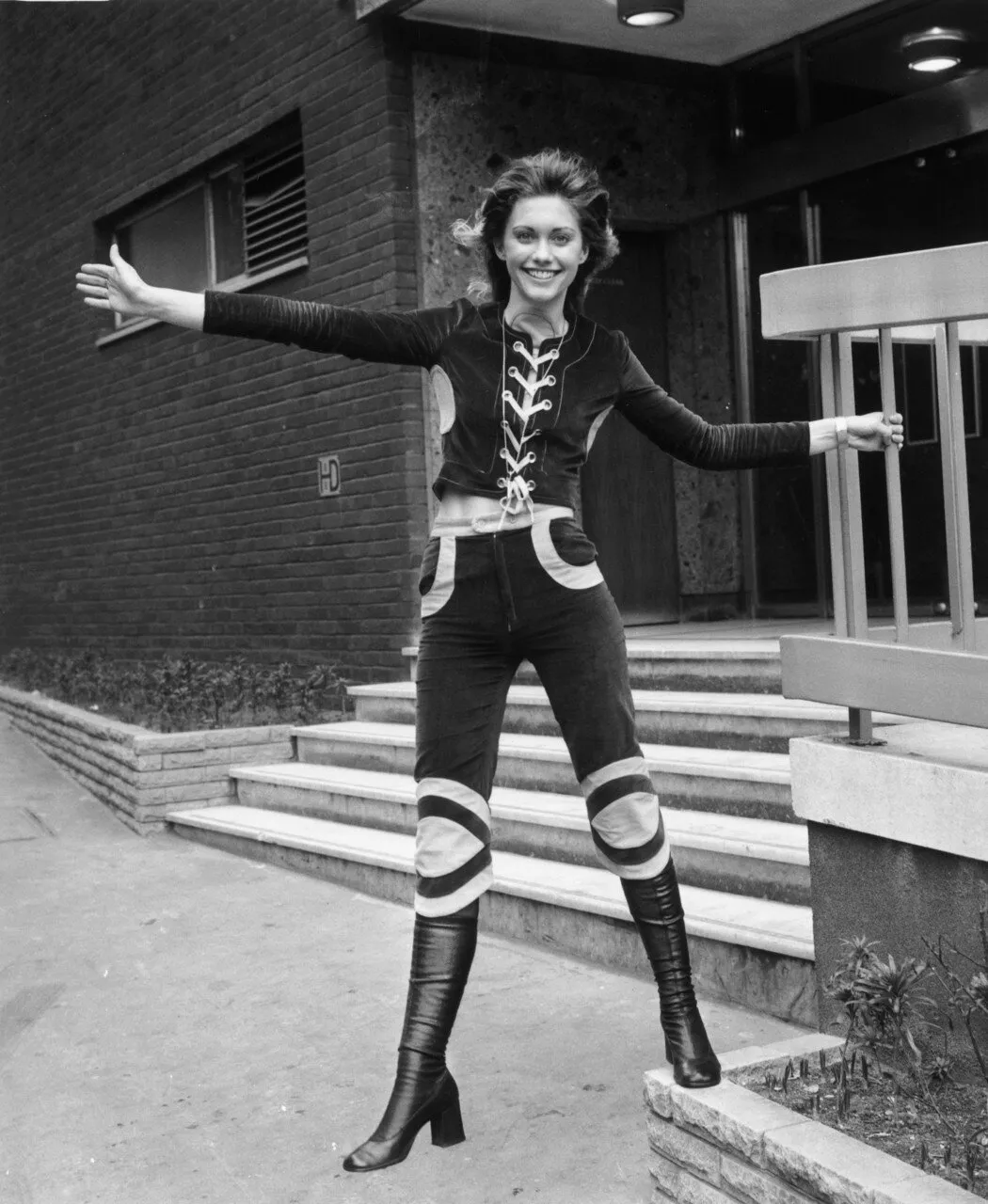 what happened to the “us” in music? the analysis of lyrics in...